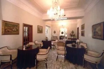 Grande Bretagne Hotel 4*